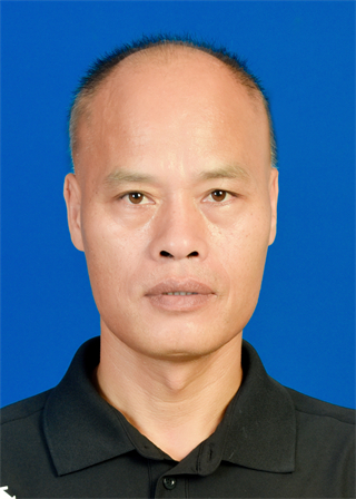 肖文辉 哈尔滨优诺口腔控股有限公司执行董事