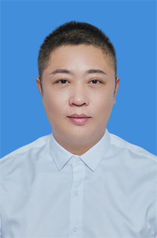 曾天顺 哈尔滨优诺牙博士口腔控股有限公司总经理